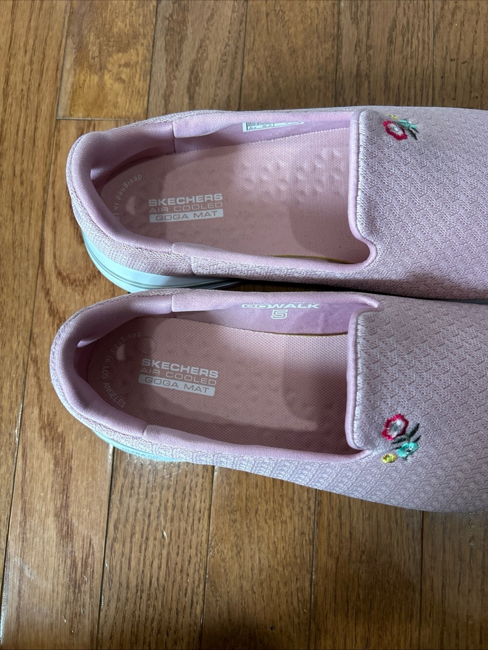 Skechers Go Walk 5 Walking Shoes Slip On Sneakers Women’s Size 9 Wide Pink - Picture 8 of 11